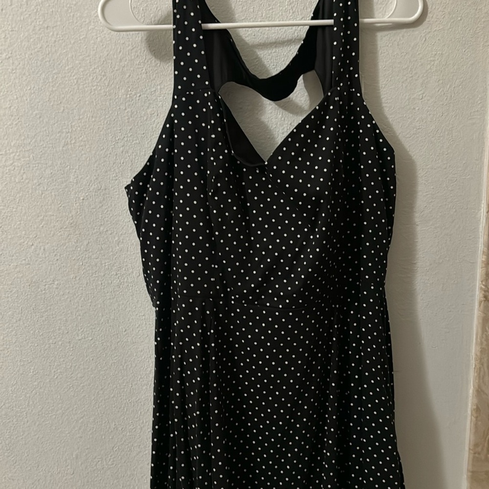 Adorable black and white polkadot dress size 18